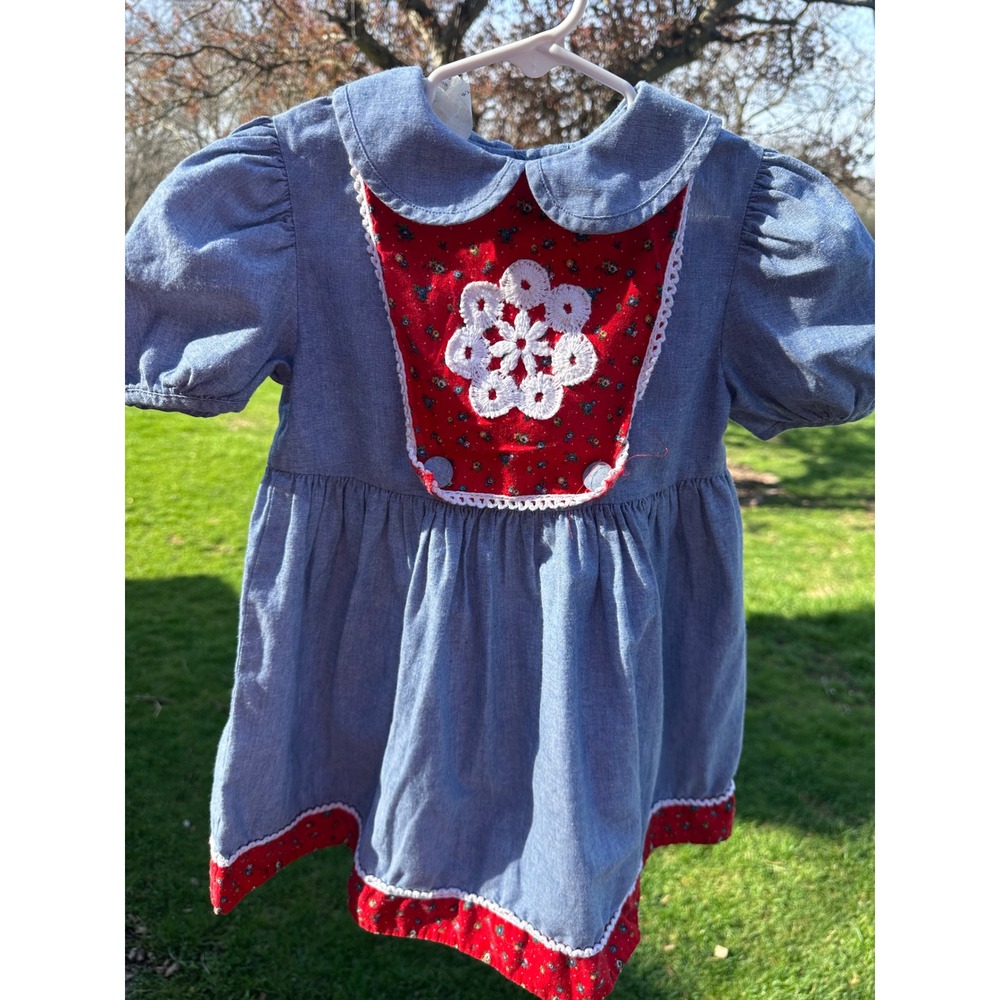 Vintage Girls Chambray Dress 5 Red Floral Crochet‎ Peter Pan Collar Cottagecore